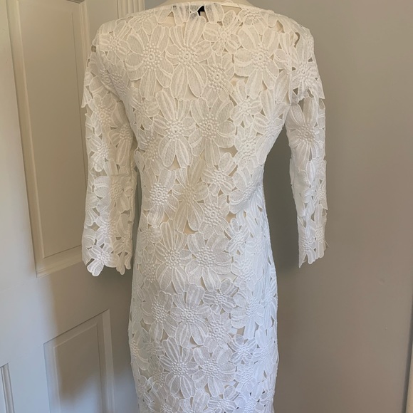 Felicity and Coco lace floral shift dress - Picture 6 of 8